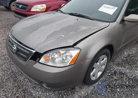 2002 Nissan Altima 2.5 Sl z USA, uszkodzony, nr VIN 1N4AL11D32C114911